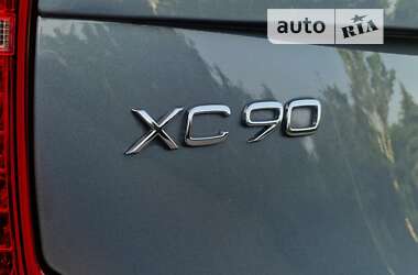 Внедорожник / Кроссовер Volvo XC90 2015 в Николаеве