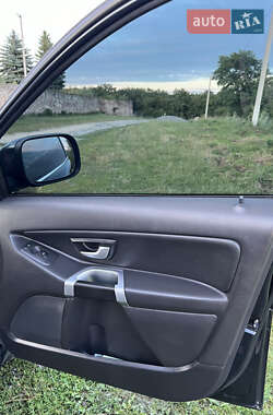 Внедорожник / Кроссовер Volvo XC90 2010 в 