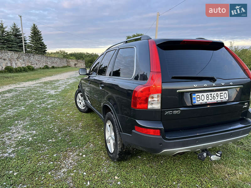 Внедорожник / Кроссовер Volvo XC90 2010 в Теребовле