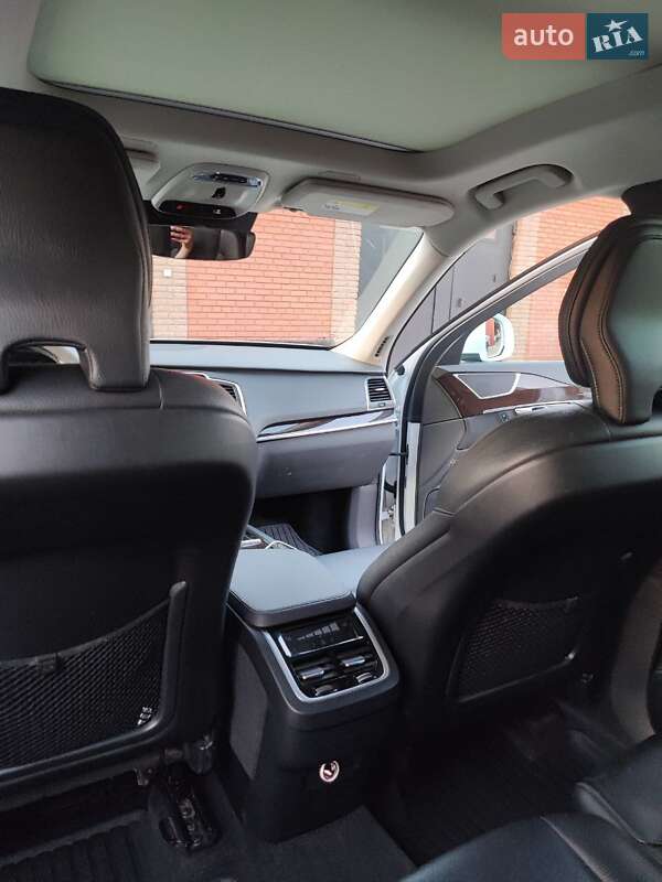 Внедорожник / Кроссовер Volvo XC90 2018 в Кривом Роге