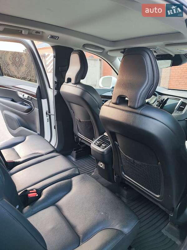 Внедорожник / Кроссовер Volvo XC90 2018 в Кривом Роге