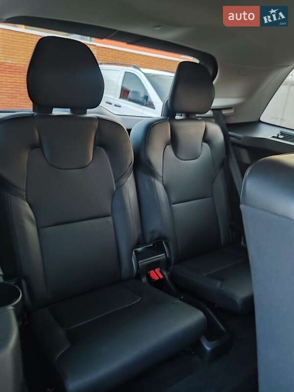 Внедорожник / Кроссовер Volvo XC90 2018 в Кривом Роге