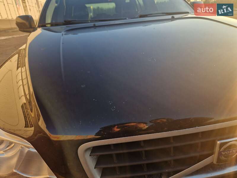Внедорожник / Кроссовер Volvo XC90 2007 в Киеве
