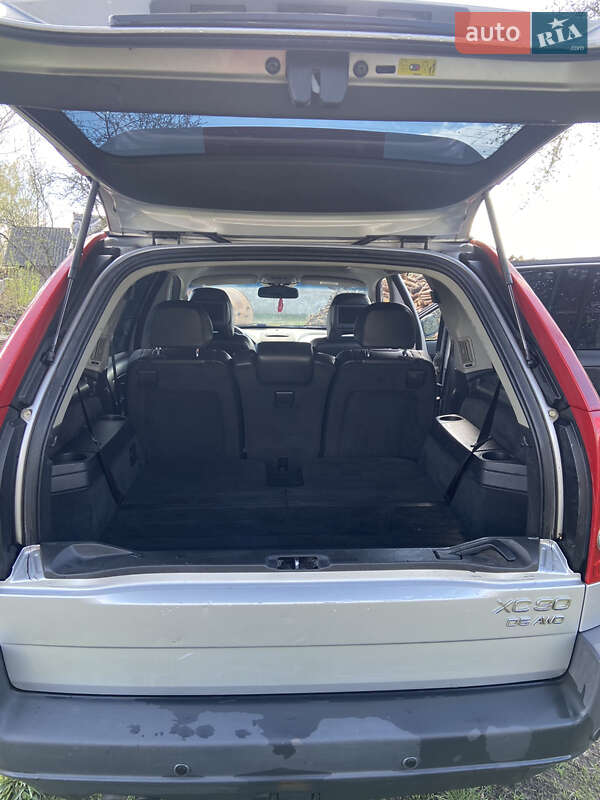 Внедорожник / Кроссовер Volvo XC90 2004 в Луцке