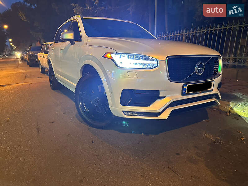 Внедорожник / Кроссовер Volvo XC90 2016 в Львове