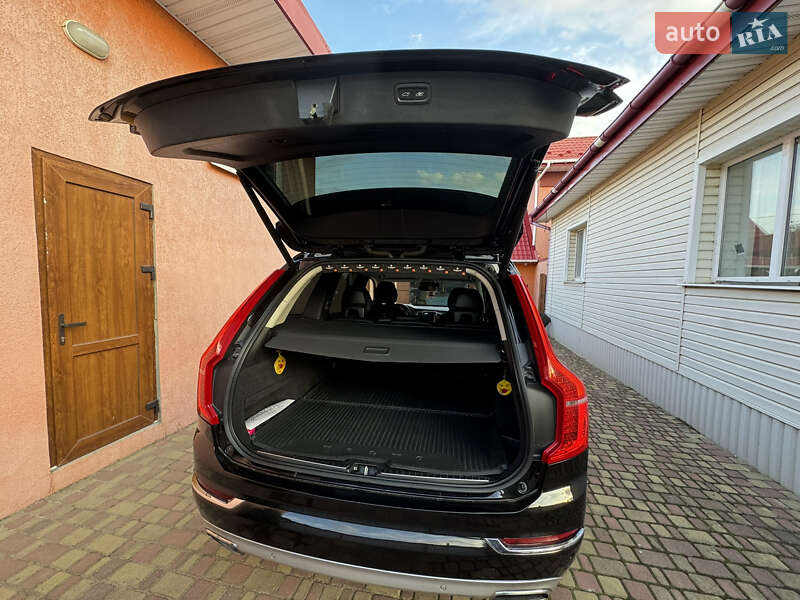 Позашляховик / Кросовер Volvo XC90 2016 в Добровеличківці