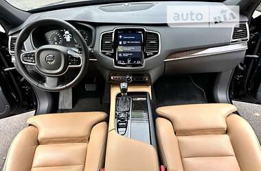 Позашляховик / Кросовер Volvo XC90 2019 в 