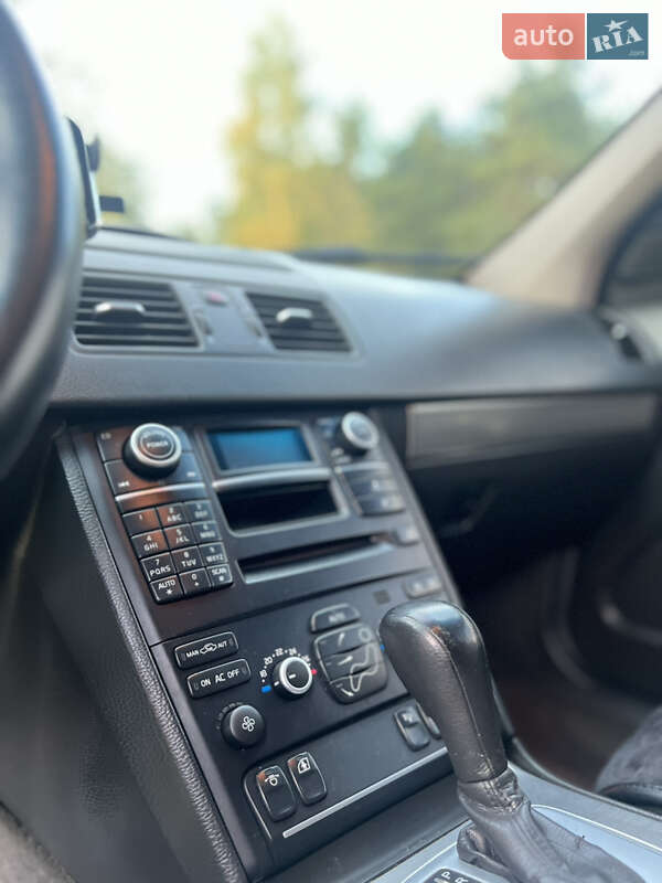Внедорожник / Кроссовер Volvo XC90 2011 в Ратным