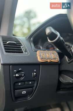 Внедорожник / Кроссовер Volvo XC90 2011 в 