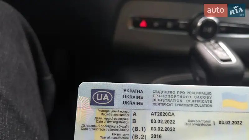 Внедорожник / Кроссовер Volvo XC90 2016 в Снятине документ