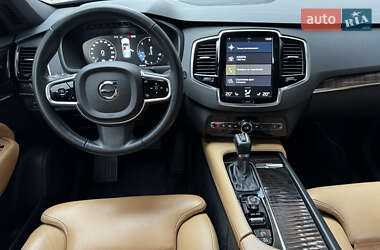 Внедорожник / Кроссовер Volvo XC90 2019 в 