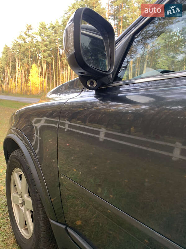 Позашляховик / Кросовер Volvo XC90 2011 в Вараші