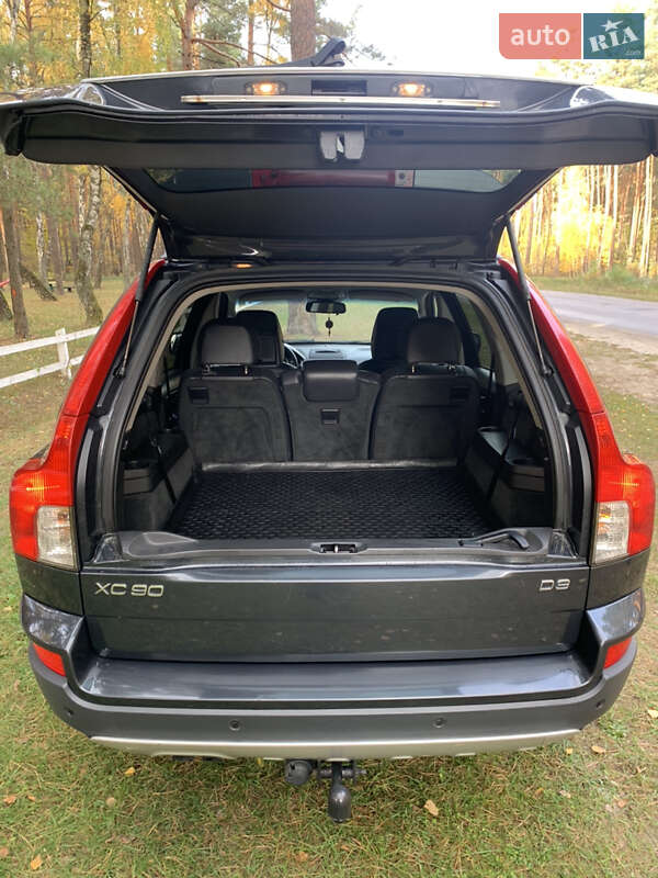 Позашляховик / Кросовер Volvo XC90 2011 в Вараші