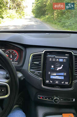 Внедорожник / Кроссовер Volvo XC90 2021 в 
