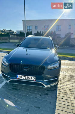 Позашляховик / Кросовер Volvo XC90 2017 в Рівному