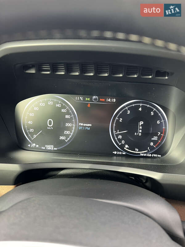 Позашляховик / Кросовер Volvo XC90 2017 в Чернівцях