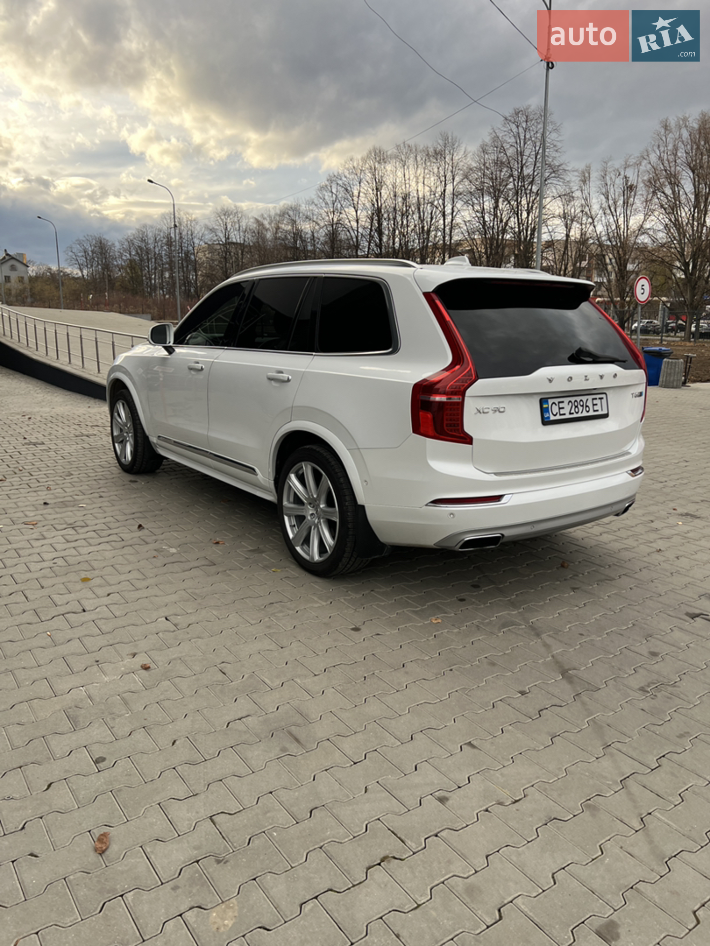 2017 Volvo XC90 - мініатюра 19