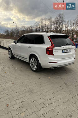 Внедорожник / Кроссовер Volvo XC90 2017 в 