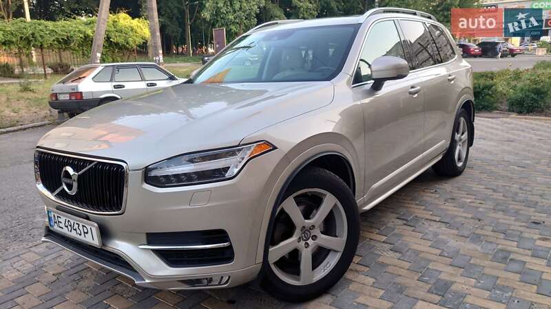 Внедорожник / Кроссовер Volvo XC90 2015 в Днепре