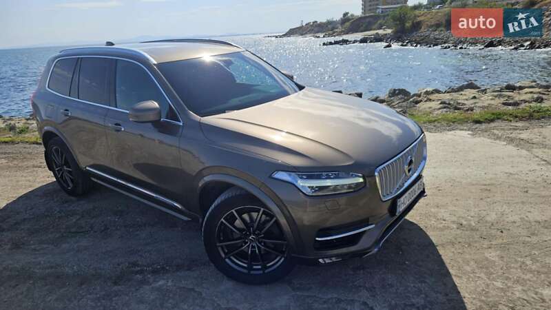 Позашляховик / Кросовер Volvo XC90 2016 в Івано-Франківську
