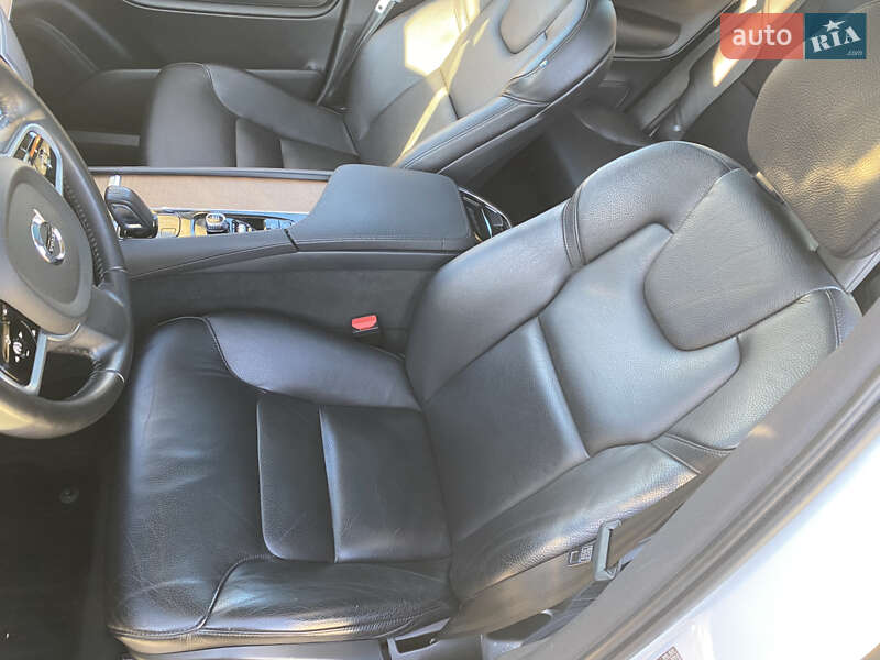 Внедорожник / Кроссовер Volvo XC90 2021 в Львове