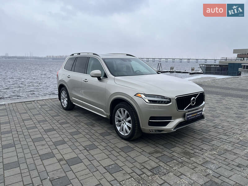 Внедорожник / Кроссовер Volvo XC90 2016 в Днепре