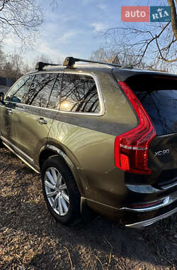 Внедорожник / Кроссовер Volvo XC90 2017 в 