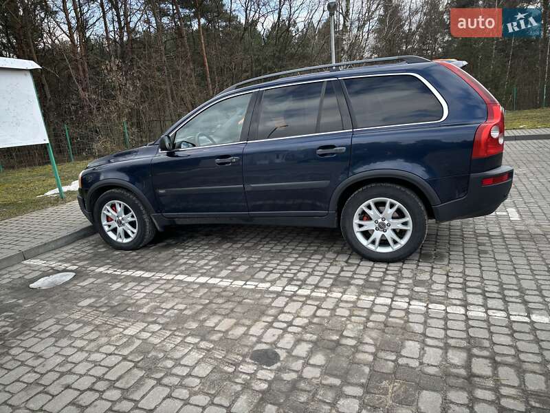 Volvo XC90 2004