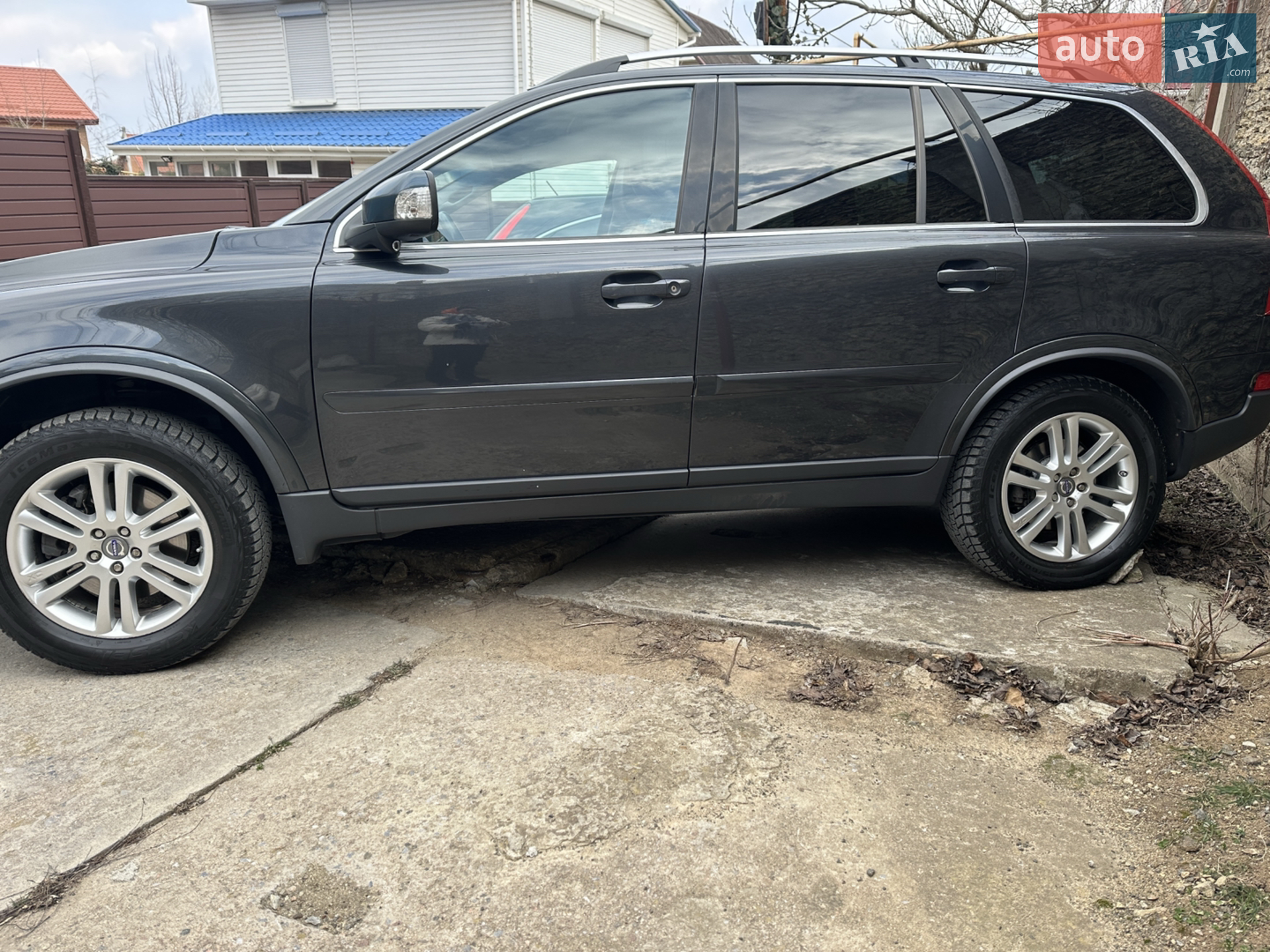 Volvo XC90 2010 VIN YV4952CZ7B1570831 фото оголошення 2 з 5