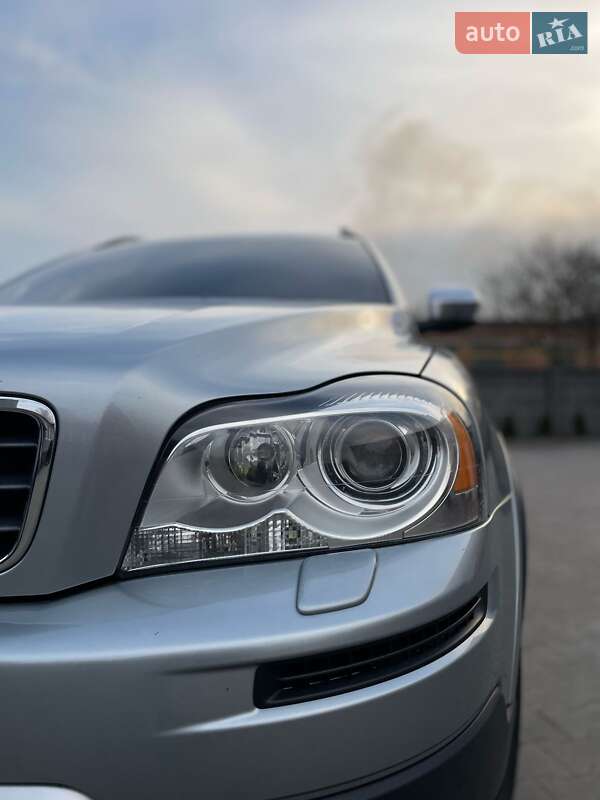 Внедорожник / Кроссовер Volvo XC90 2011 в Львове
