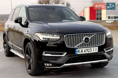 Позашляховик / Кросовер Volvo XC90 2015 в 