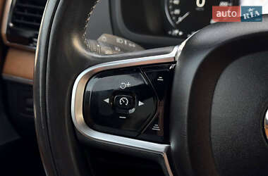 Позашляховик / Кросовер Volvo XC90 2015 в 