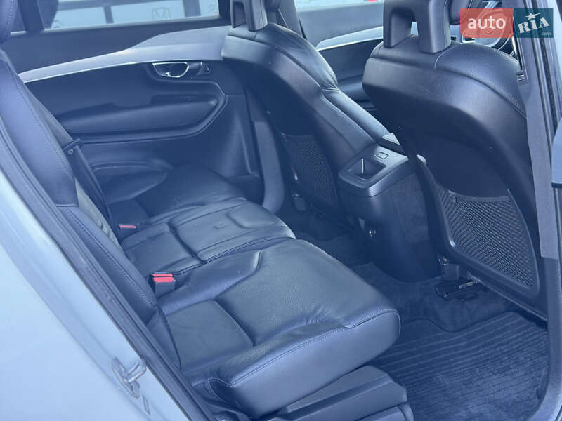 Позашляховик / Кросовер Volvo XC90 2015 в Львові