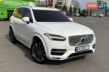 Внедорожник / Кроссовер Volvo XC90 2015 в 