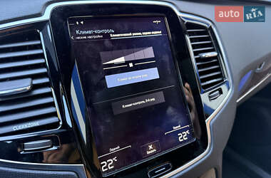 Позашляховик / Кросовер Volvo XC90 2016 в 