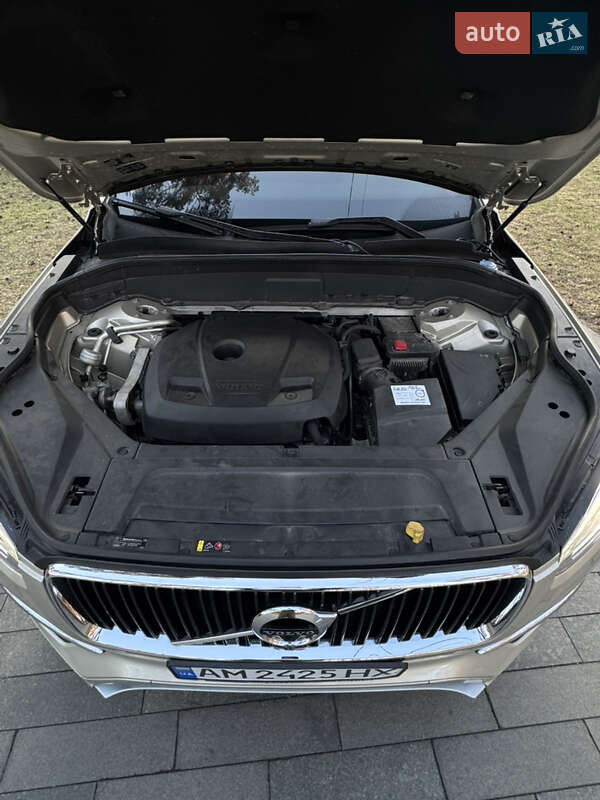 Внедорожник / Кроссовер Volvo XC90 2015 в Житомире