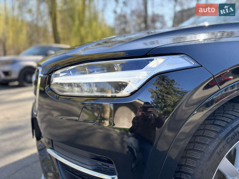 Позашляховик / Кросовер Volvo XC90 2017 в Києві