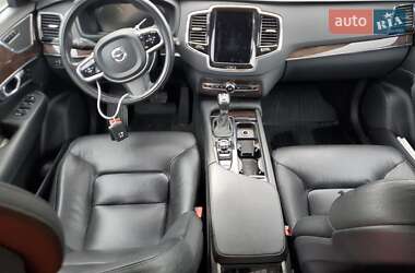 Позашляховик / Кросовер Volvo XC90 2016 в 