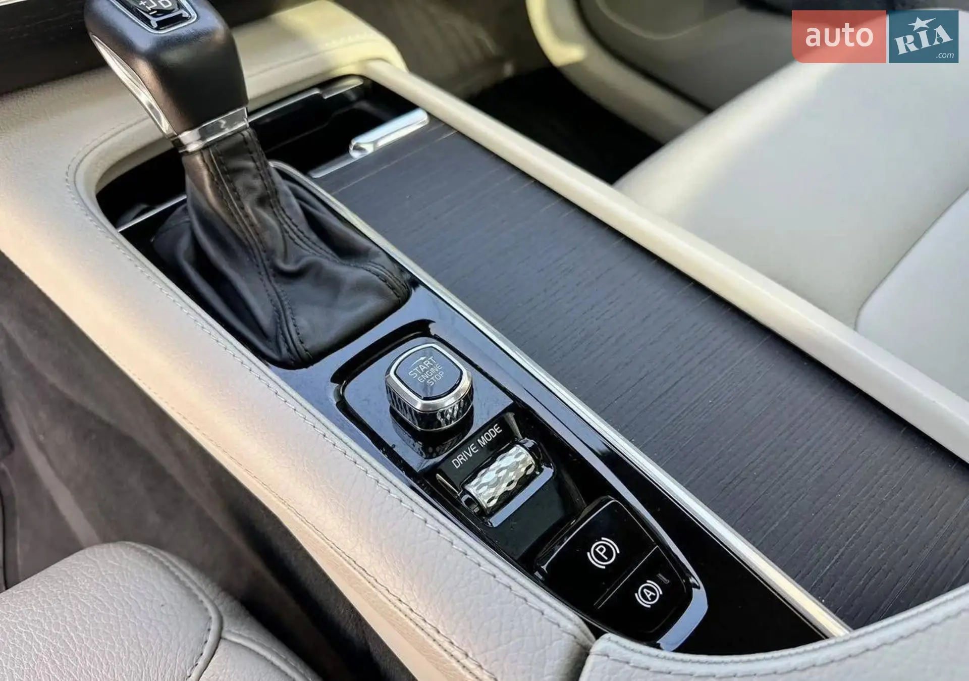 2019 Volvo XC90 - мініатюра 13