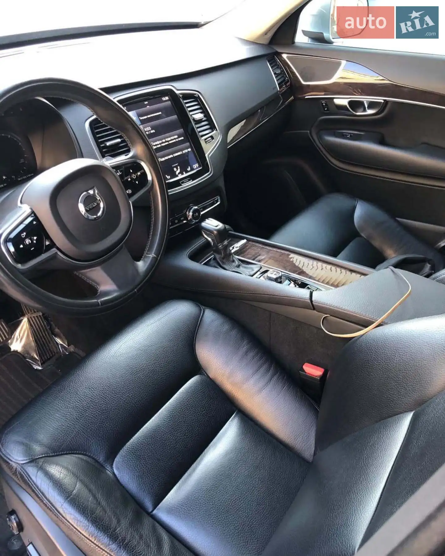2015 Volvo XC90 - мініатюра 6