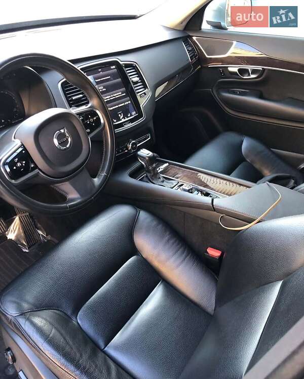 Внедорожник / Кроссовер Volvo XC90 2015 в Тернополе