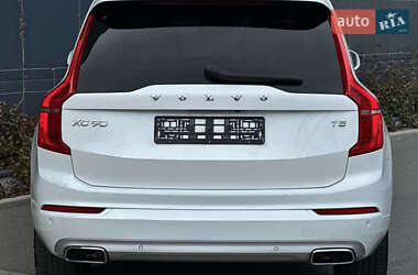 Внедорожник / Кроссовер Volvo XC90 2019 в 