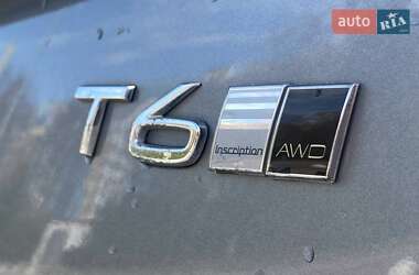 Внедорожник / Кроссовер Volvo XC90 2015 в 