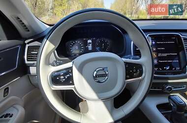 Внедорожник / Кроссовер Volvo XC90 2020 в 
