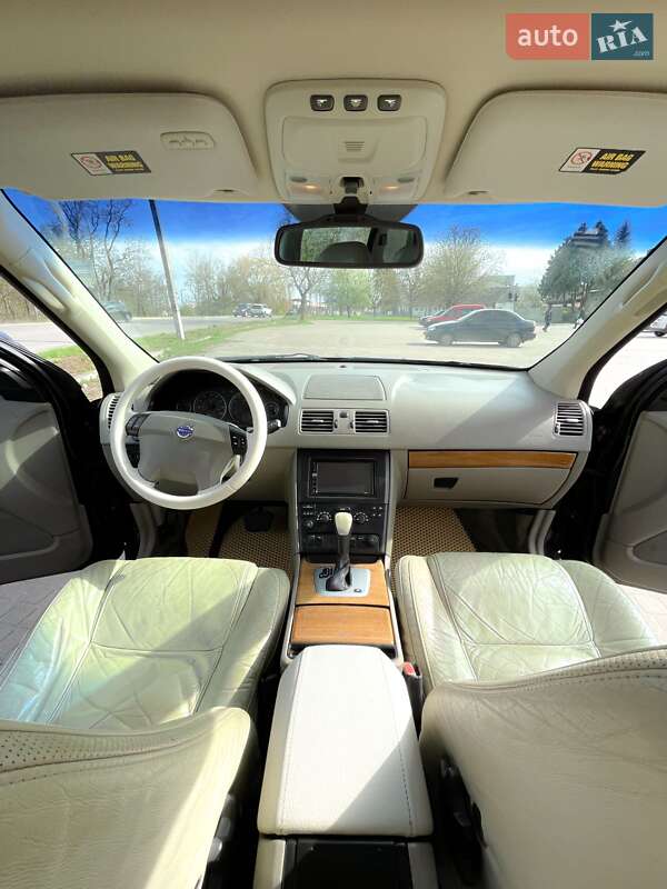 Позашляховик / Кросовер Volvo XC90 2004 в Бурштині