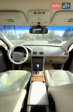 Внедорожник / Кроссовер Volvo XC90 2004 в 