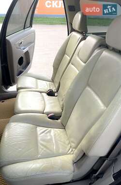 Внедорожник / Кроссовер Volvo XC90 2004 в 