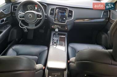 Внедорожник / Кроссовер Volvo XC90 2018 в 
