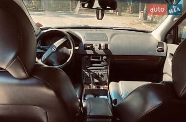 Позашляховик / Кросовер Volvo XC90 2004 в 