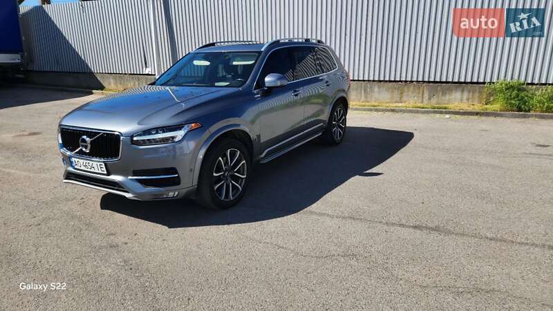 Внедорожник / Кроссовер Volvo XC90 2015 в Сваляве